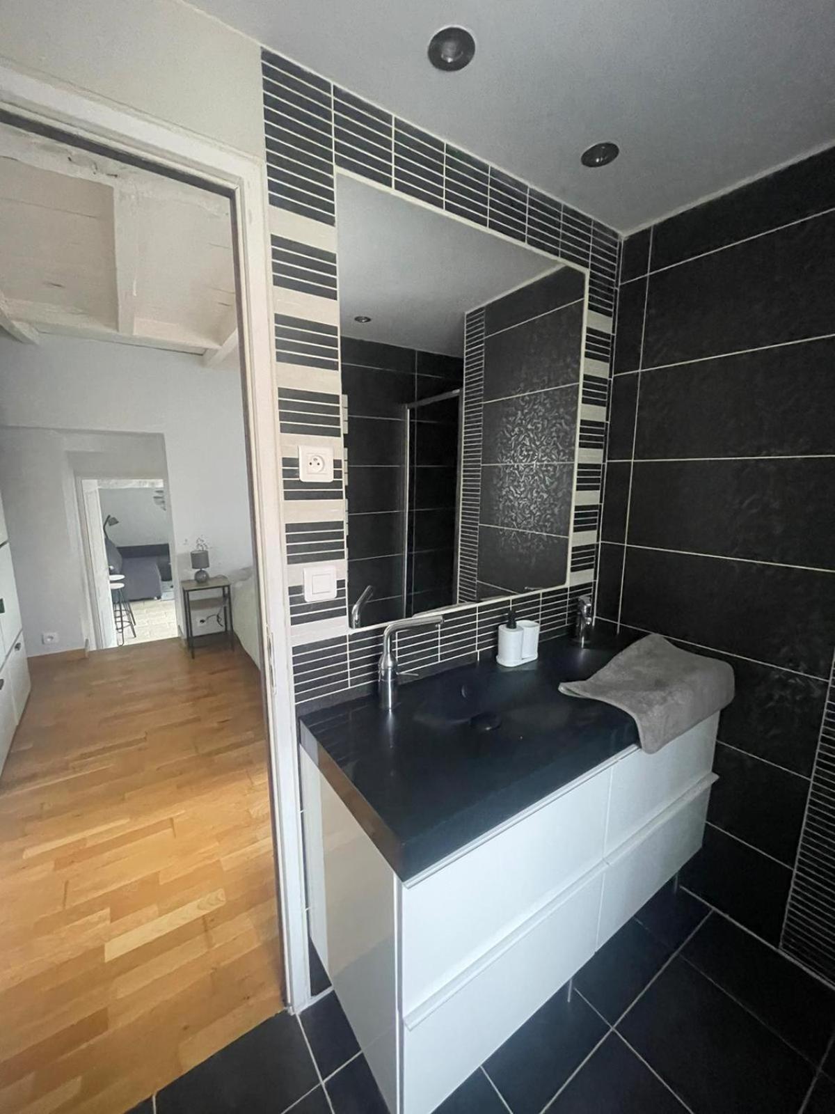 Gite Des Bons Voisins Marigny-le-Cahouet Exterior photo